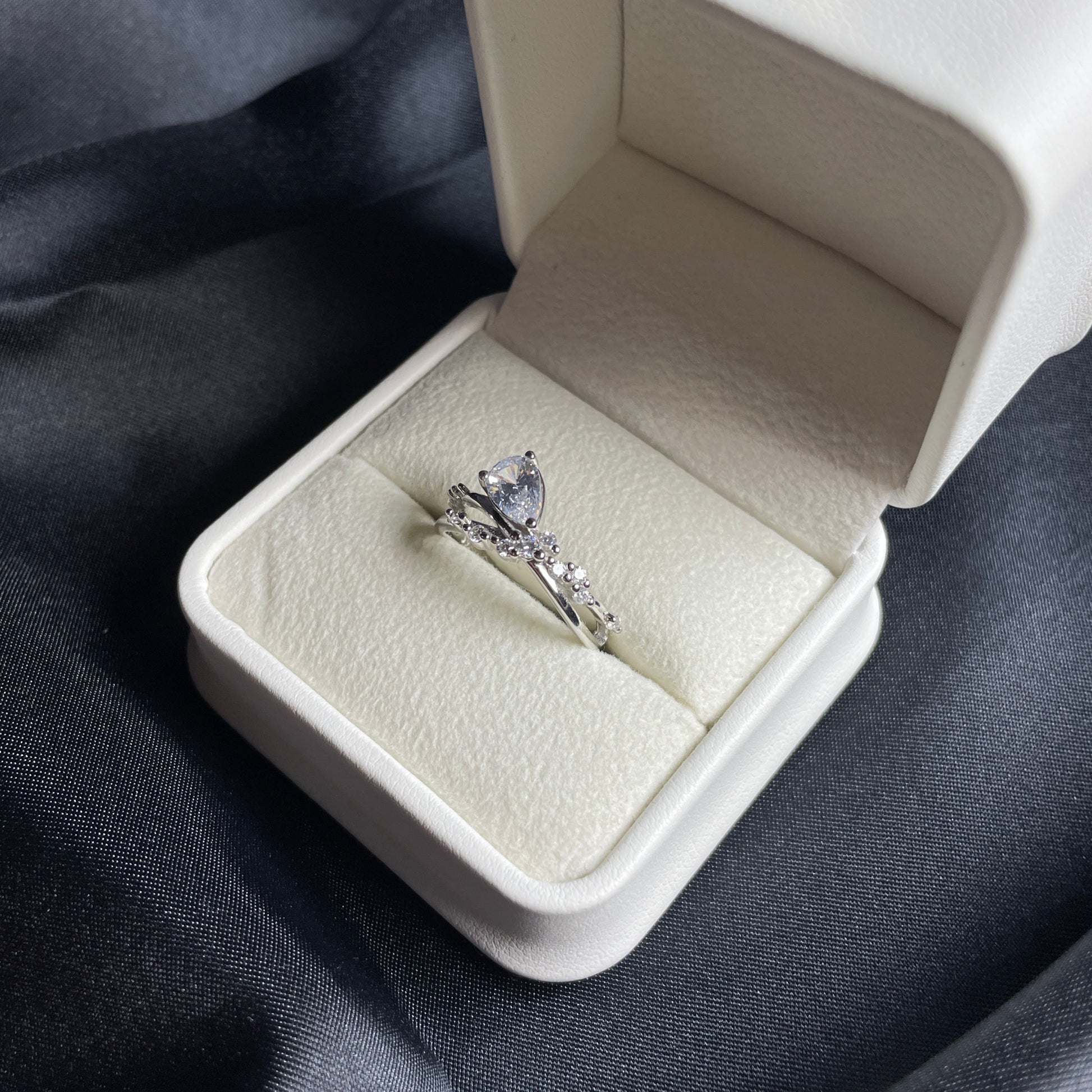 Anillo Monaco